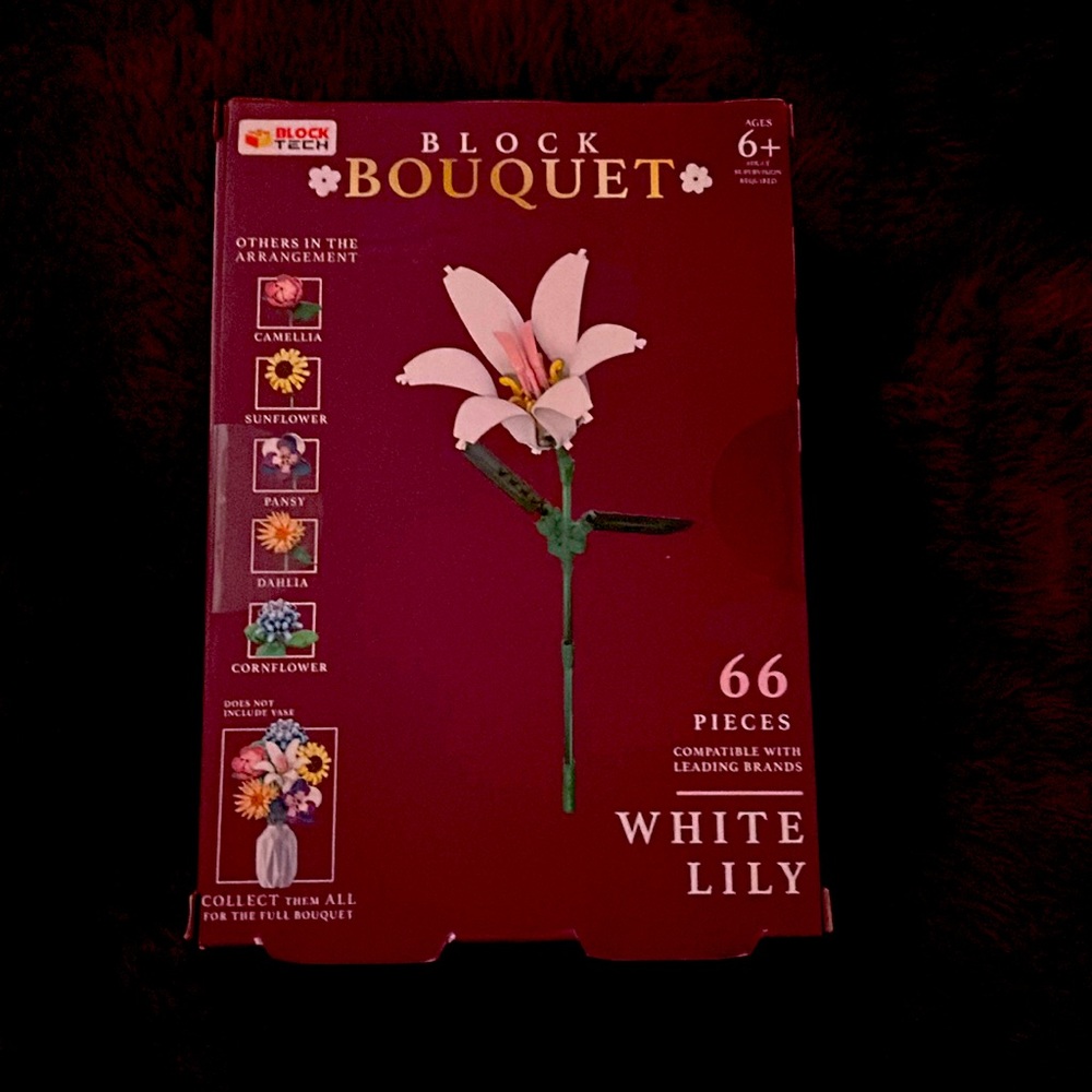 A building block flower